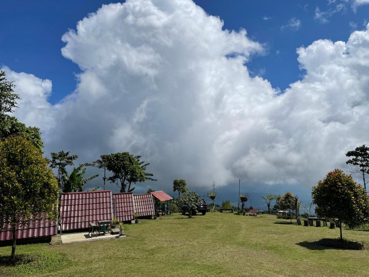 Bugo Camp Glamping & Natural Activity Munduk  Bagian luar foto